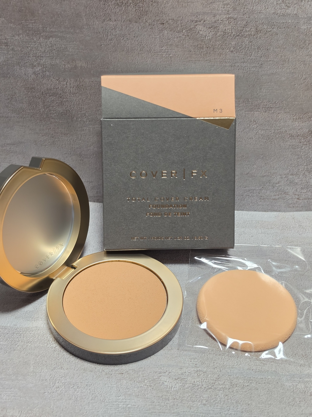 Cover FX Total Cover Cream Foundation Compact - M3 Peach